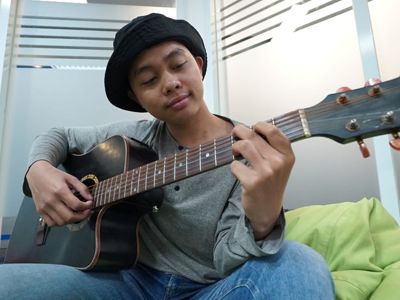 Main Chord Gitar Mimpi Yang Sempurna Yuk, Gampang Kok - GenPI